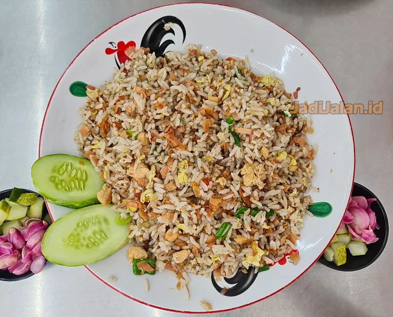 Food Review: Nasi Goreng Kecombrang Kembang Bawang